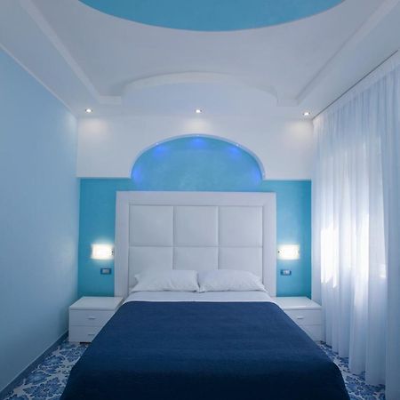 Golfo Delle Sirene Bed & Breakfast Соренто Екстериор снимка