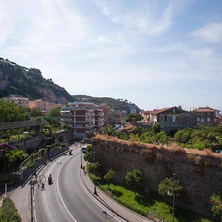 Golfo Delle Sirene Bed & Breakfast Соренто Екстериор снимка