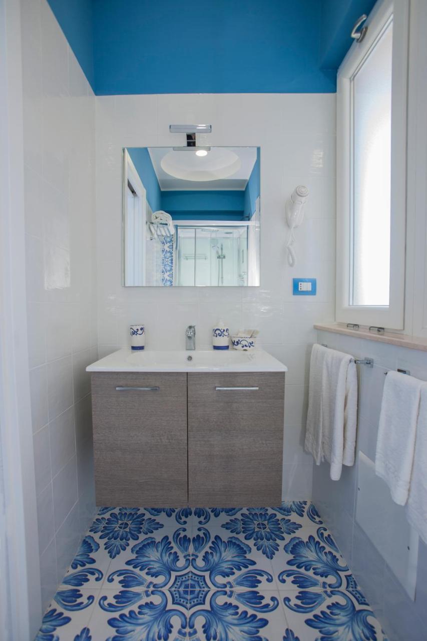 Golfo Delle Sirene Bed & Breakfast Соренто Екстериор снимка